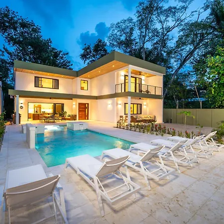 Modern New Villa In Playa Potrero Close To Beach