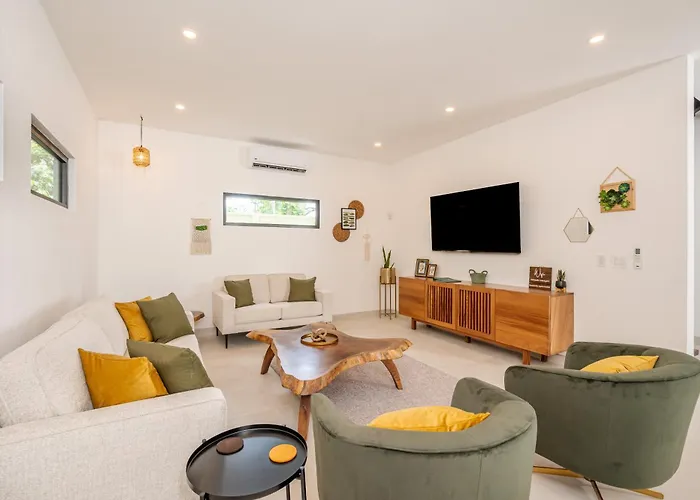 Modern New In Playa Close To * Potrero (Guanacaste)