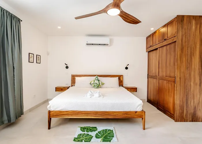 Villa Modern New In Playa Close To Potrero (Guanacaste)