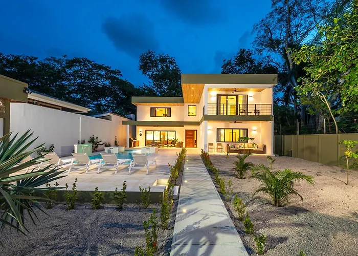 Modern New In Playa Close To Potrero (Guanacaste)